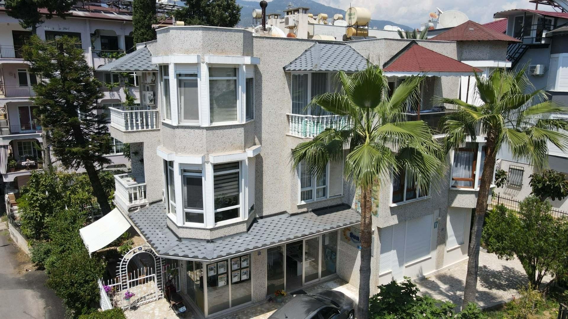 Property Images 1