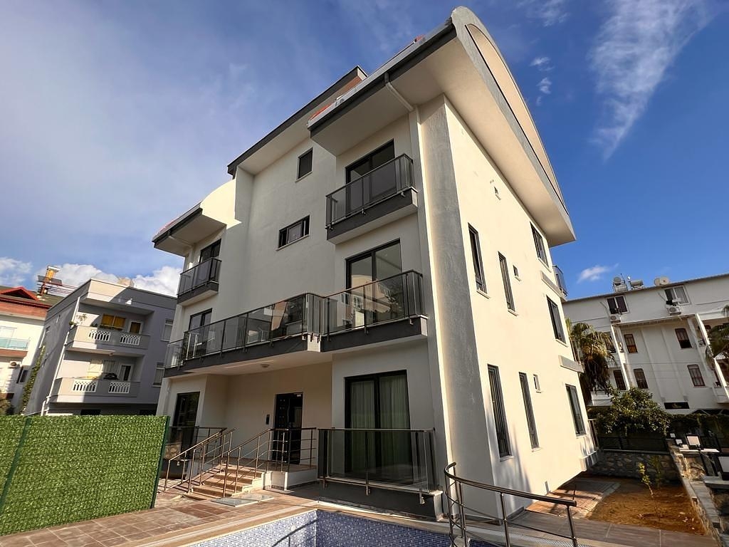 detail.propertyImage