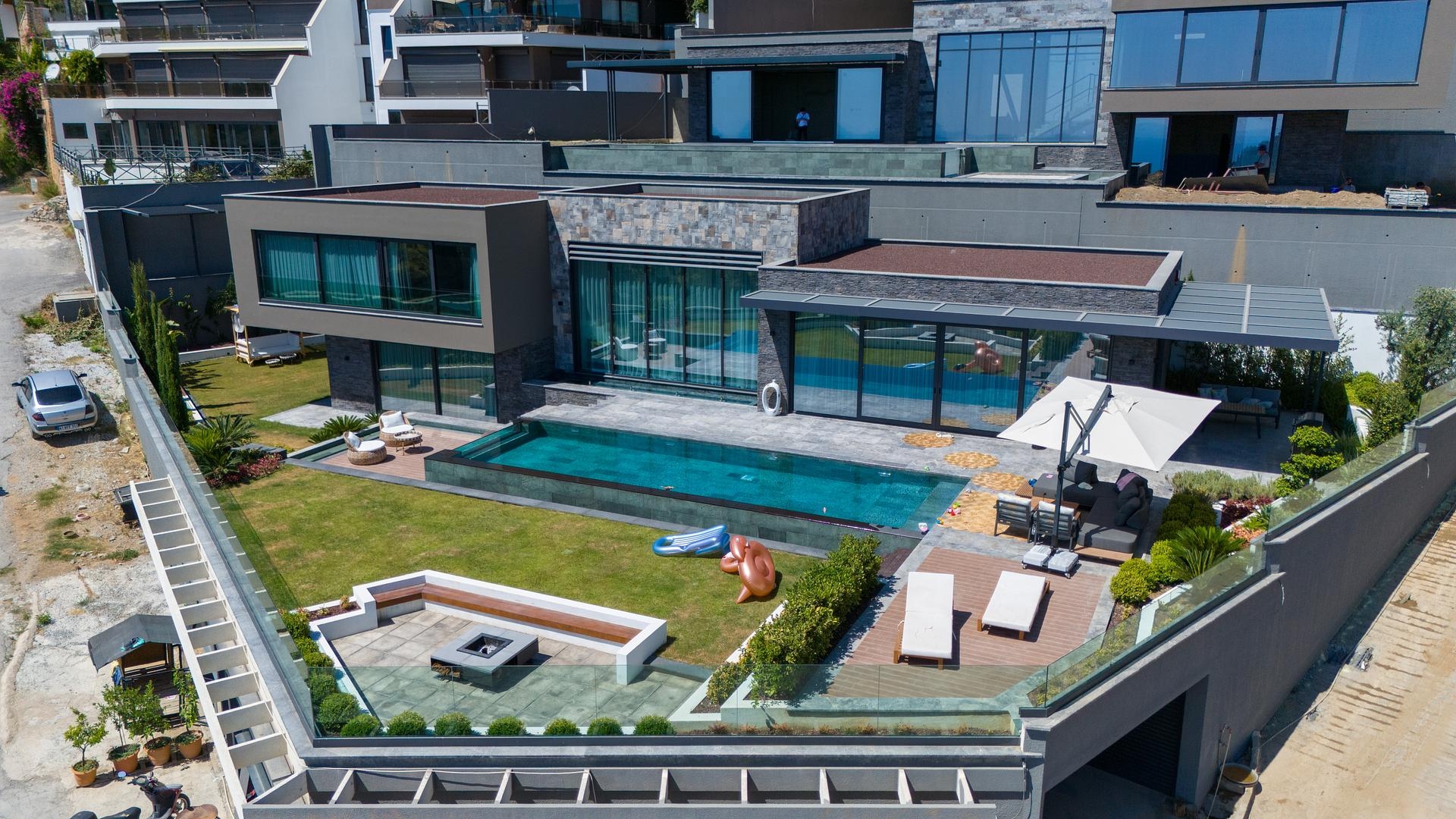detail.propertyImage