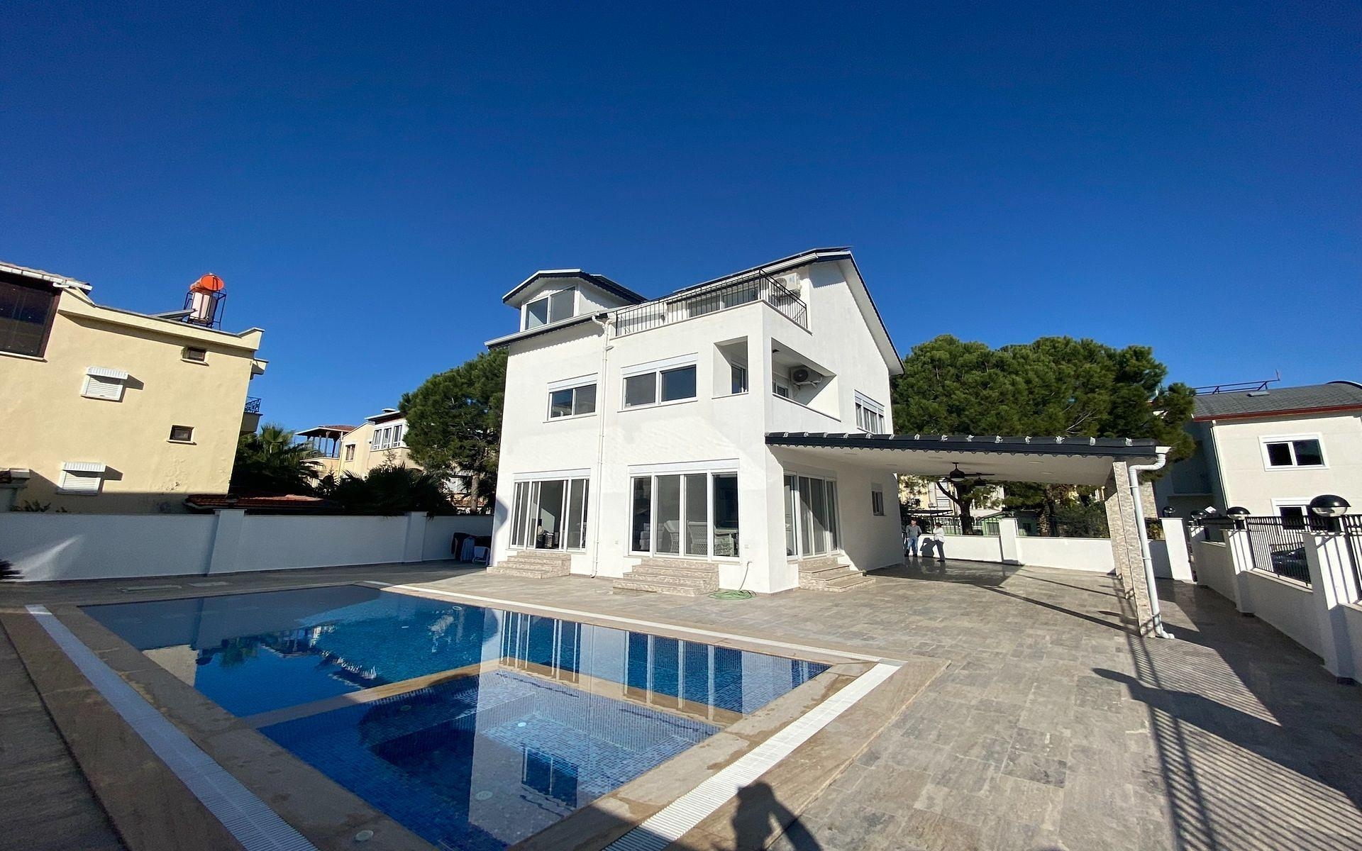 detail.propertyImage