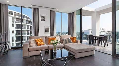Купите ст apartment у једнособном апартману у Гирнеу, Северни Кипар - Локација у центру града — 7/24
