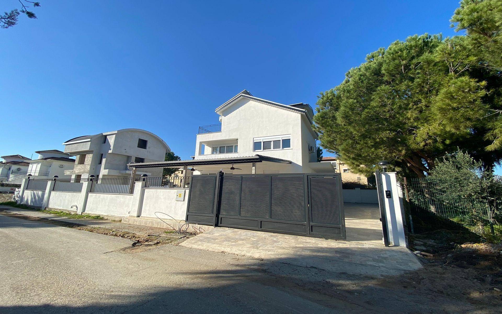 detail.propertyImage