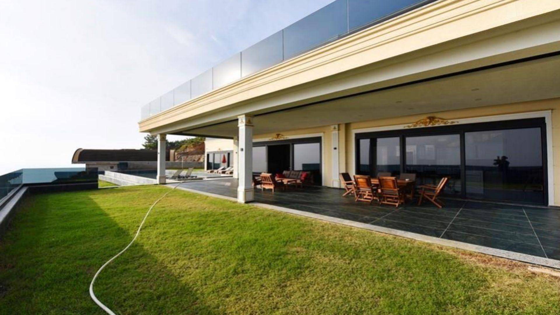 detail.propertyImage