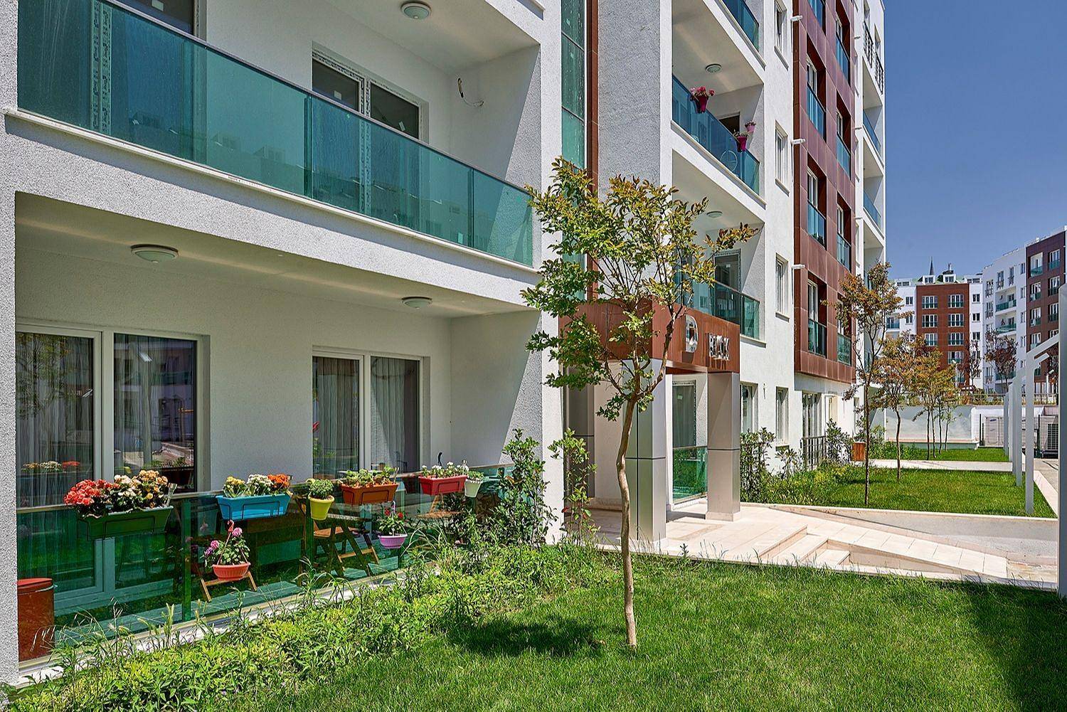 detail.propertyImage