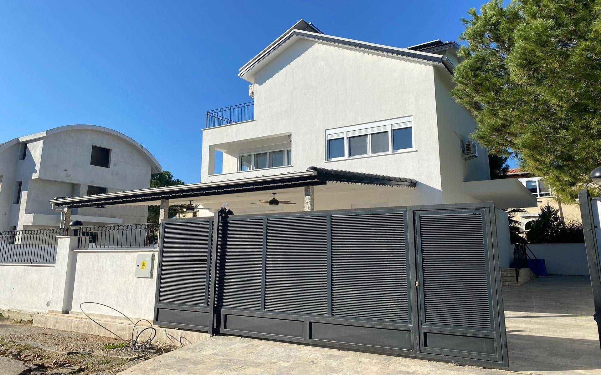 detail.propertyImage