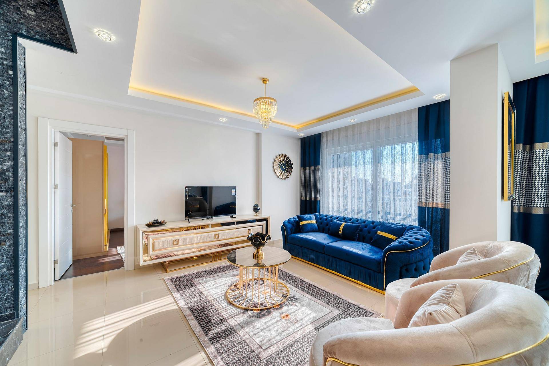 detail.propertyImage