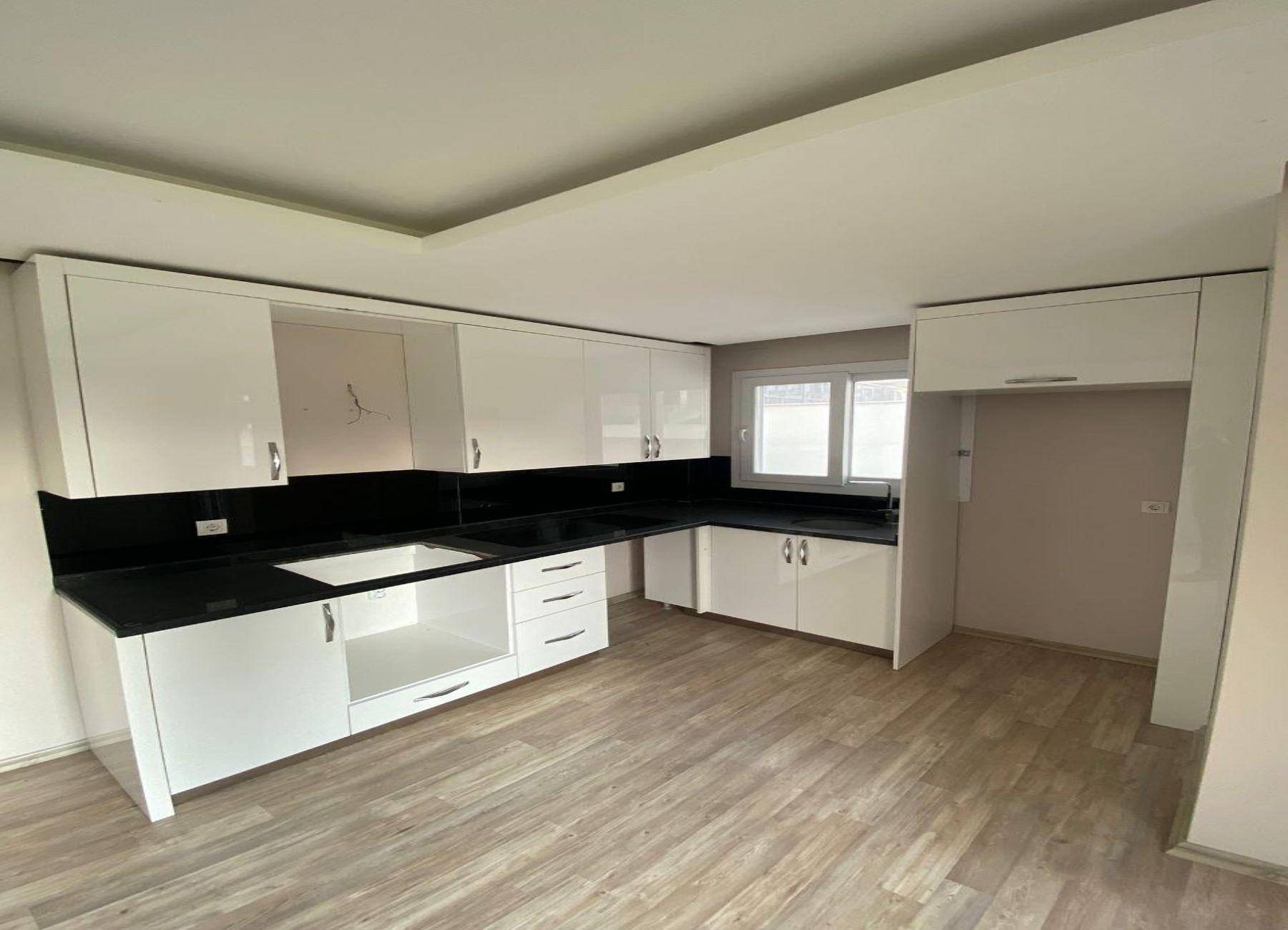 detail.propertyImage