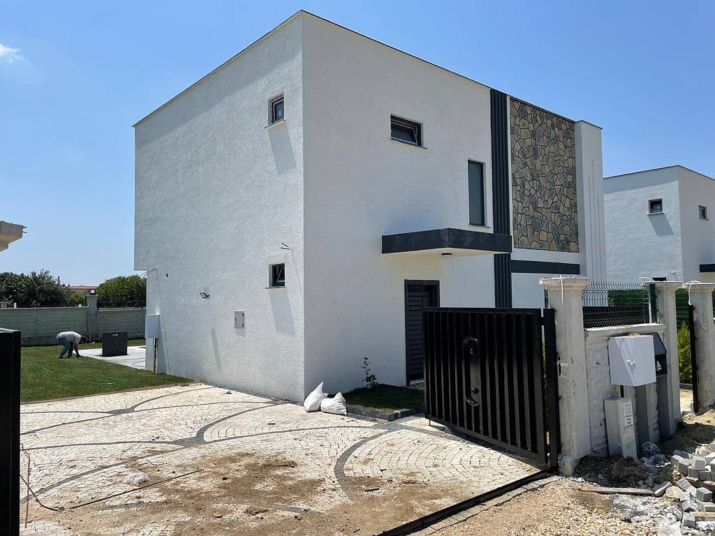 detail.propertyImage
