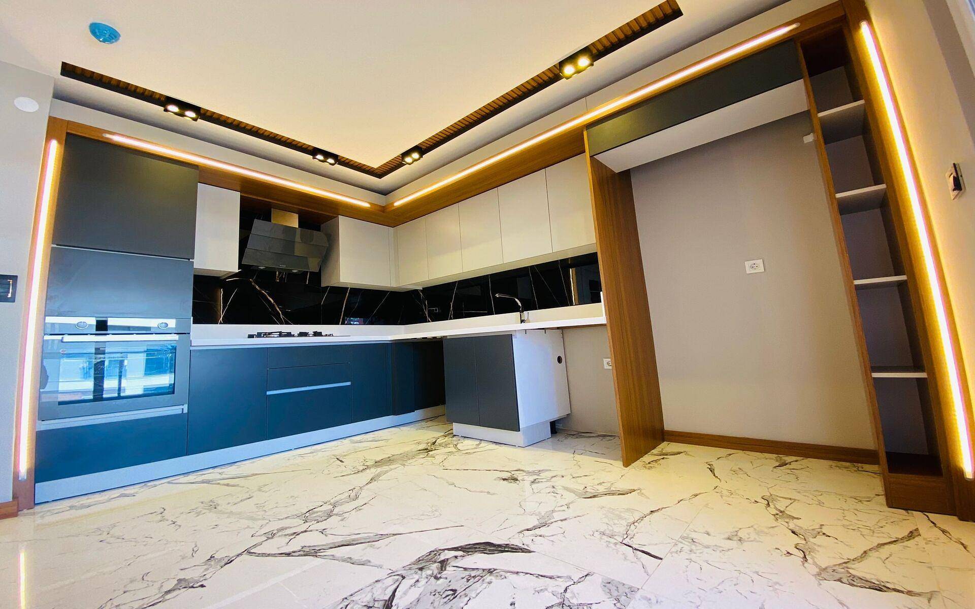 detail.propertyImage