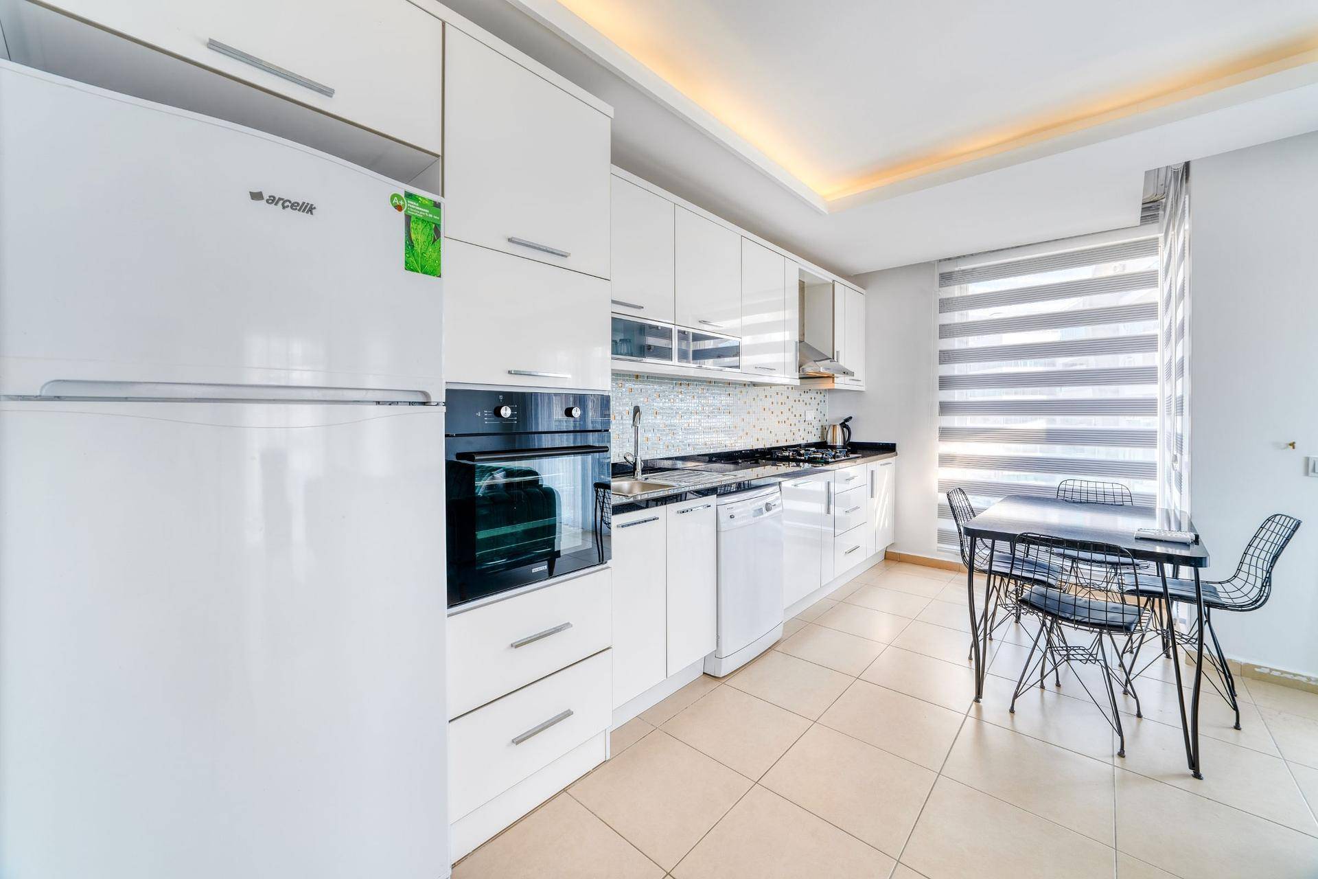 detail.propertyImage