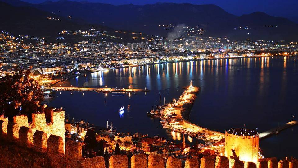 4 Bedroom Apartments Alanya