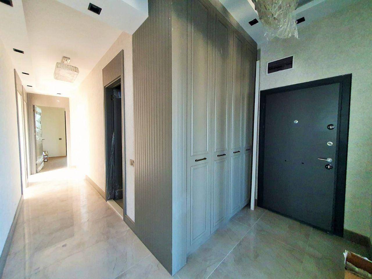 detail.propertyImage