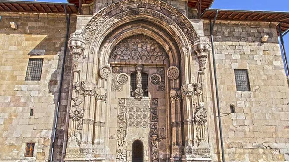 Turkey's Great Mosque and Hospital of Divrigi Enters The World's Cultural Heritage