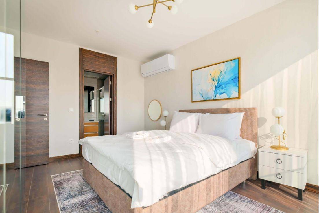 detail.propertyImage