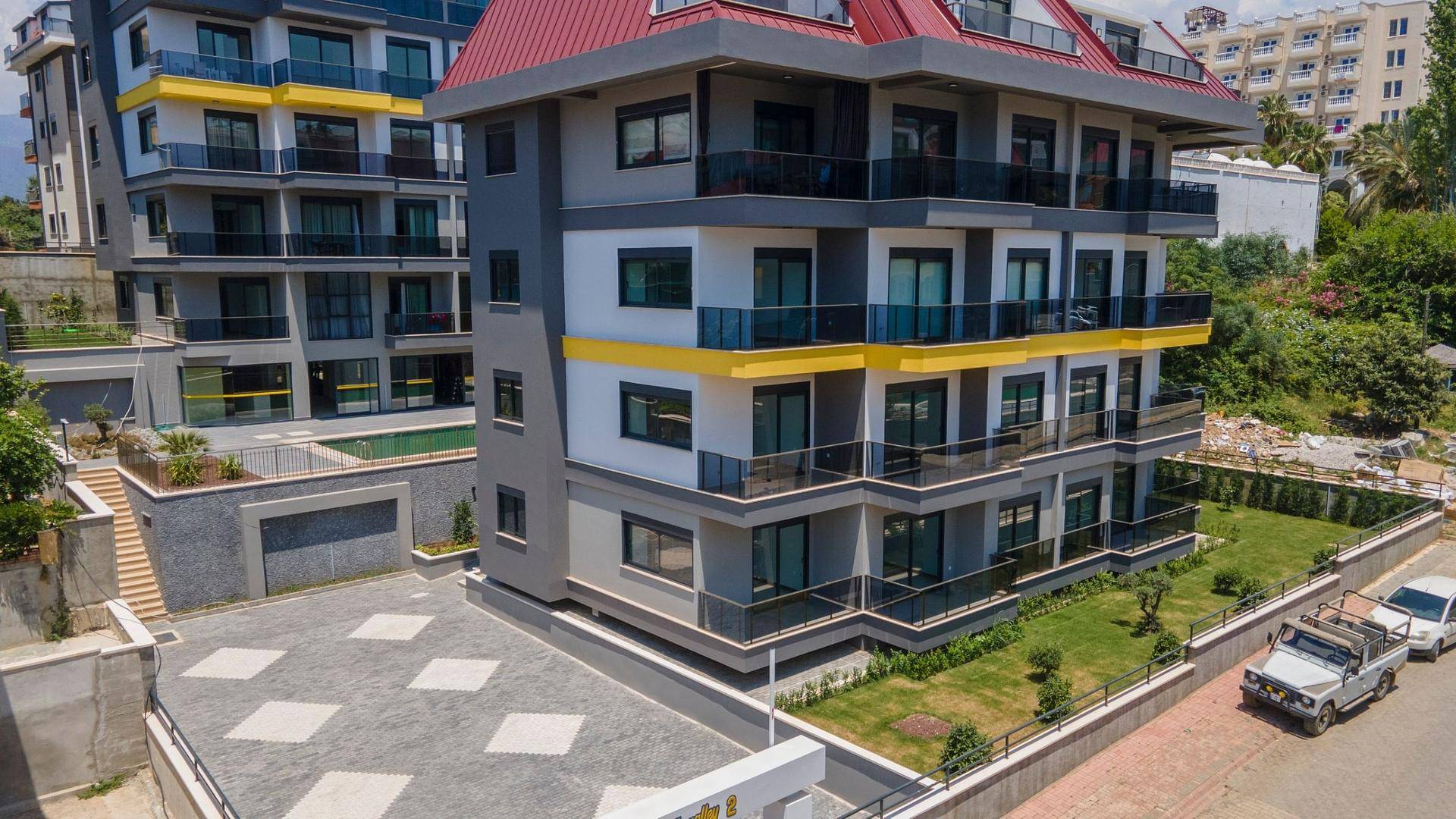 detail.propertyImage