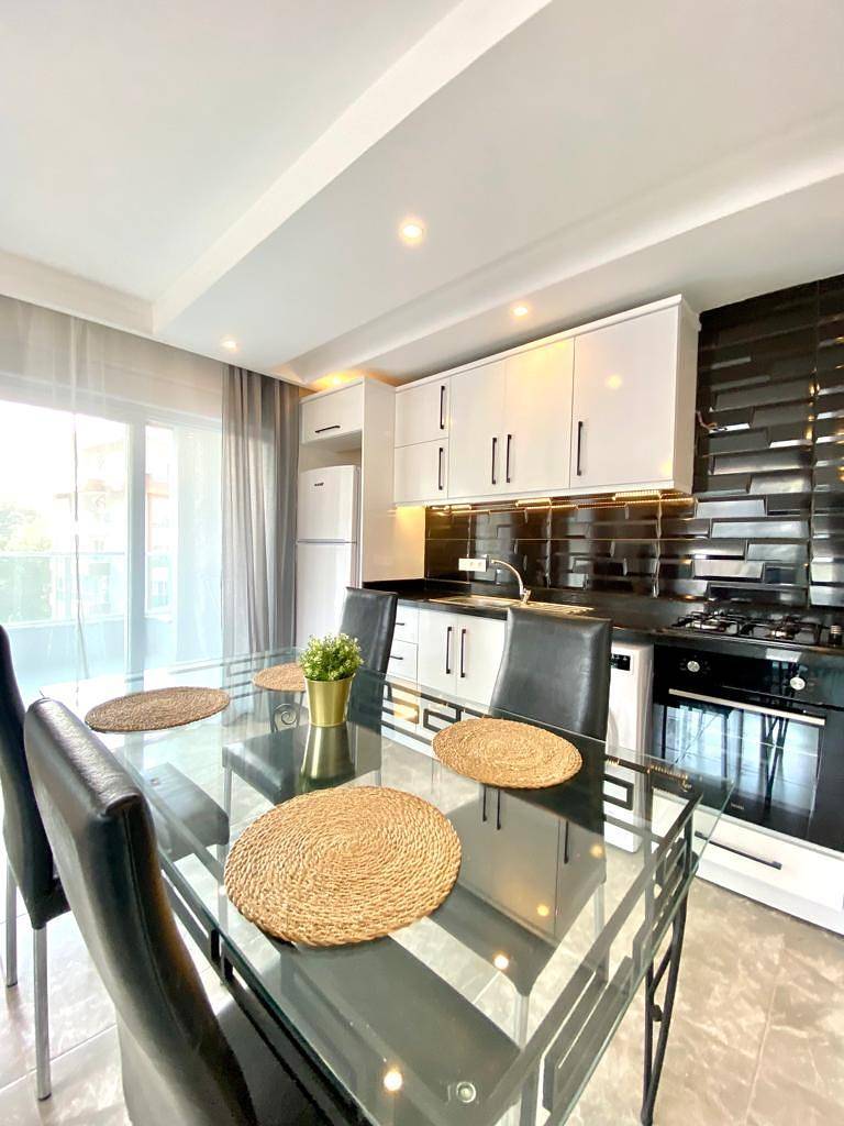 detail.propertyImage