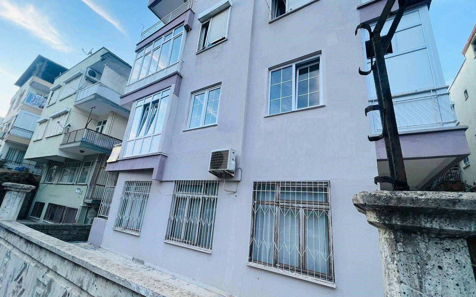 detail.propertyImage