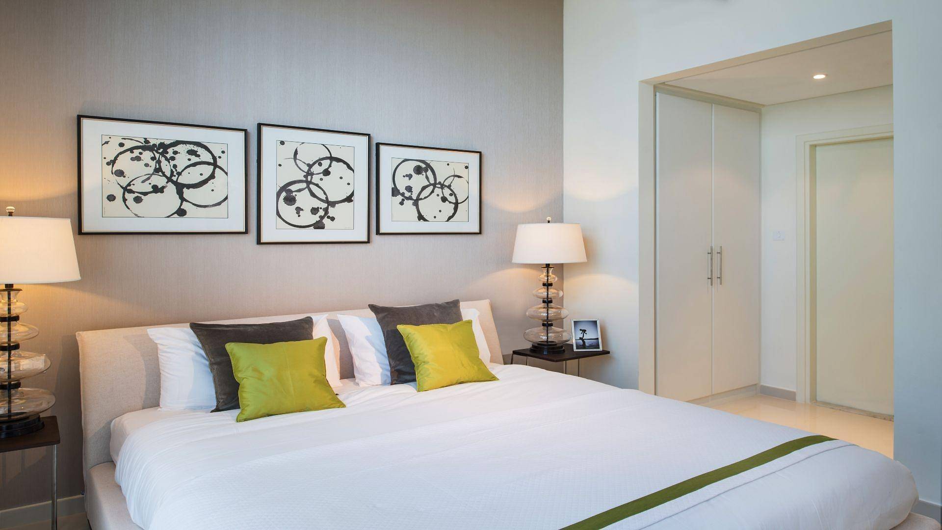 detail.propertyImage