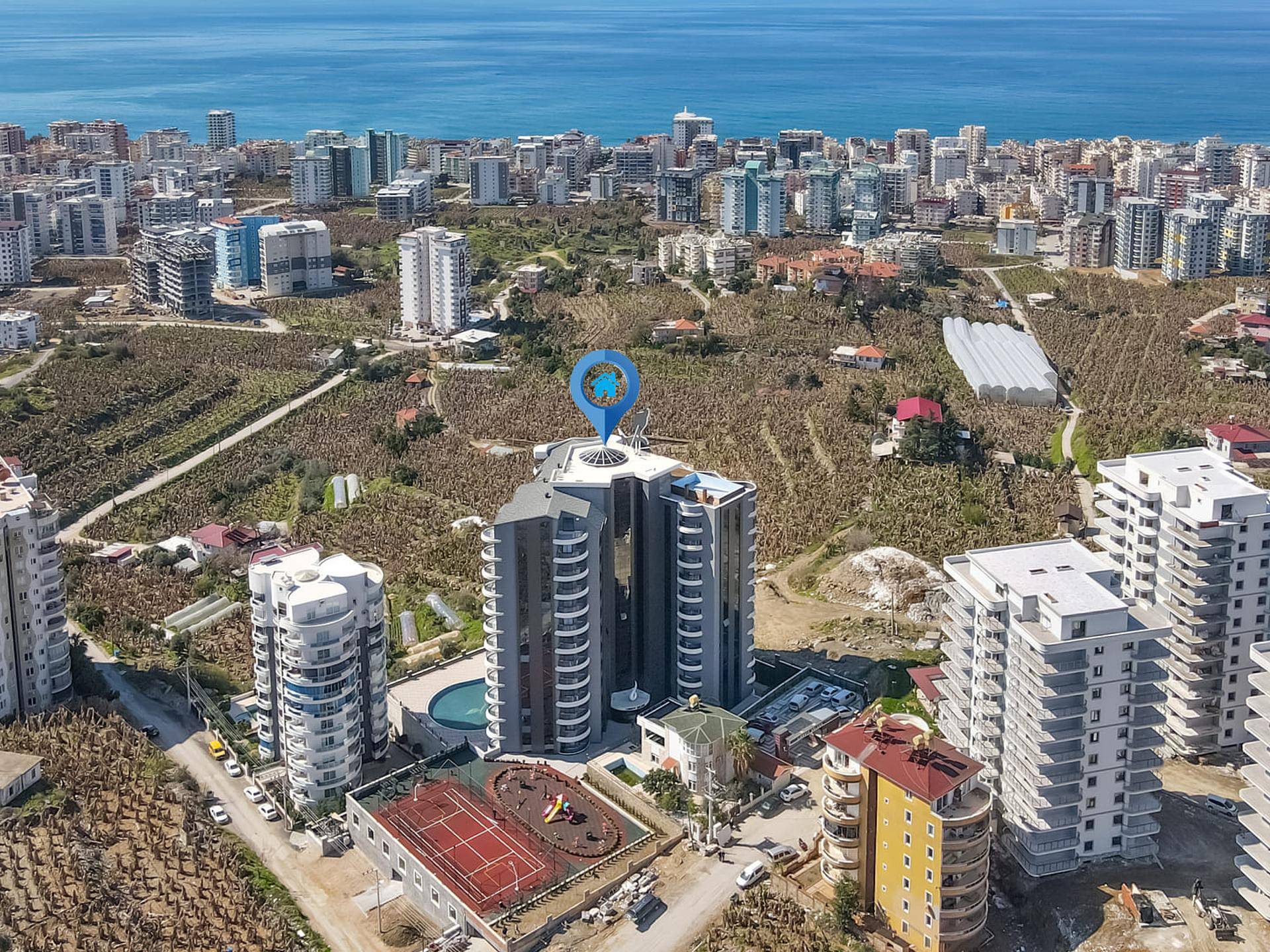 Spacious apartments for sale in rapid growing area, Mahmutlar