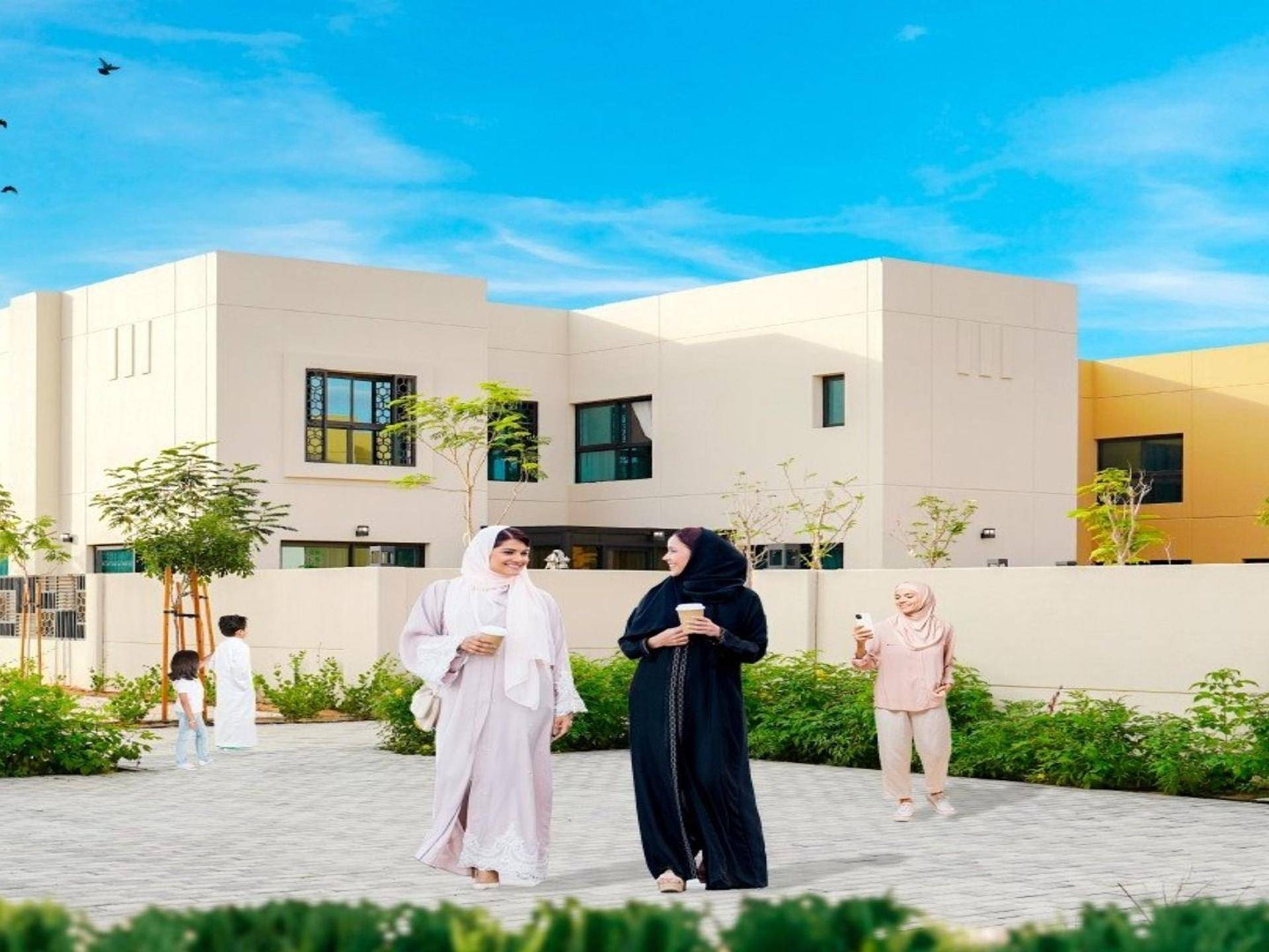 Tilavat ja ylelliset rivitalot Al Rahmaniyassa, Sharjahissa