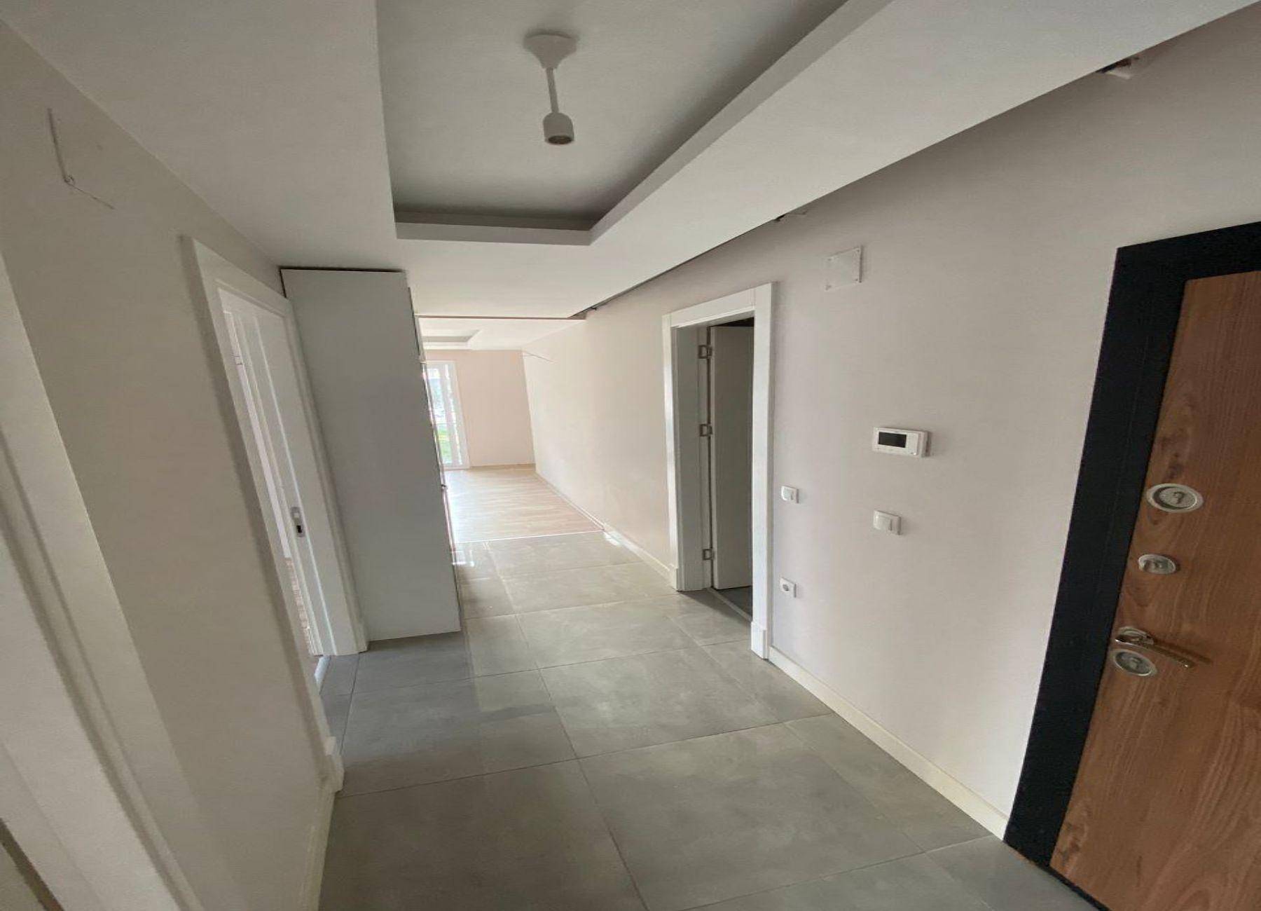detail.propertyImage