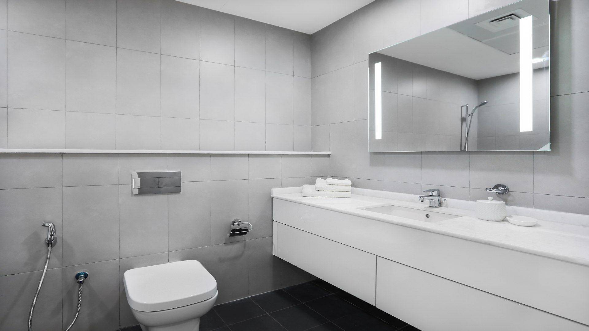 detail.propertyImage