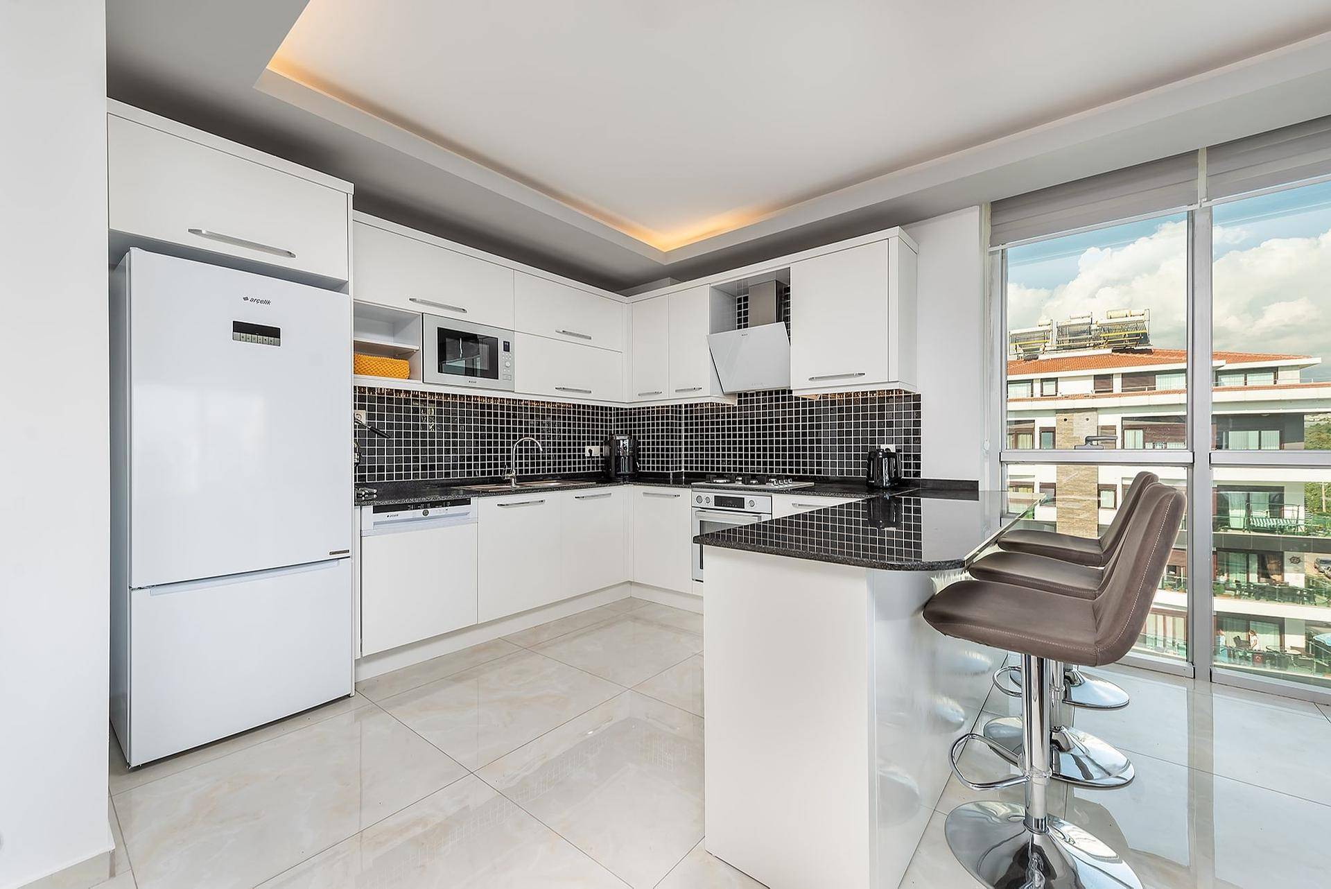 detail.propertyImage