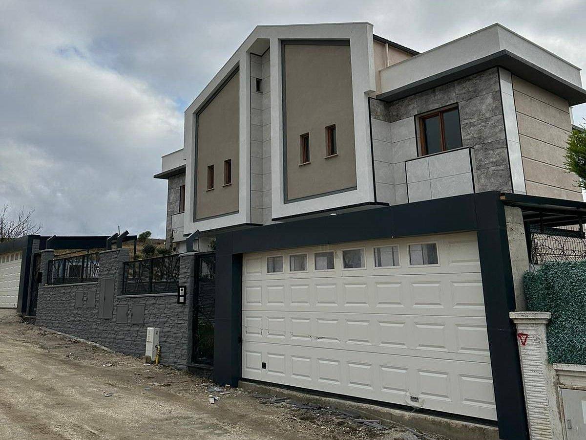 detail.propertyImage