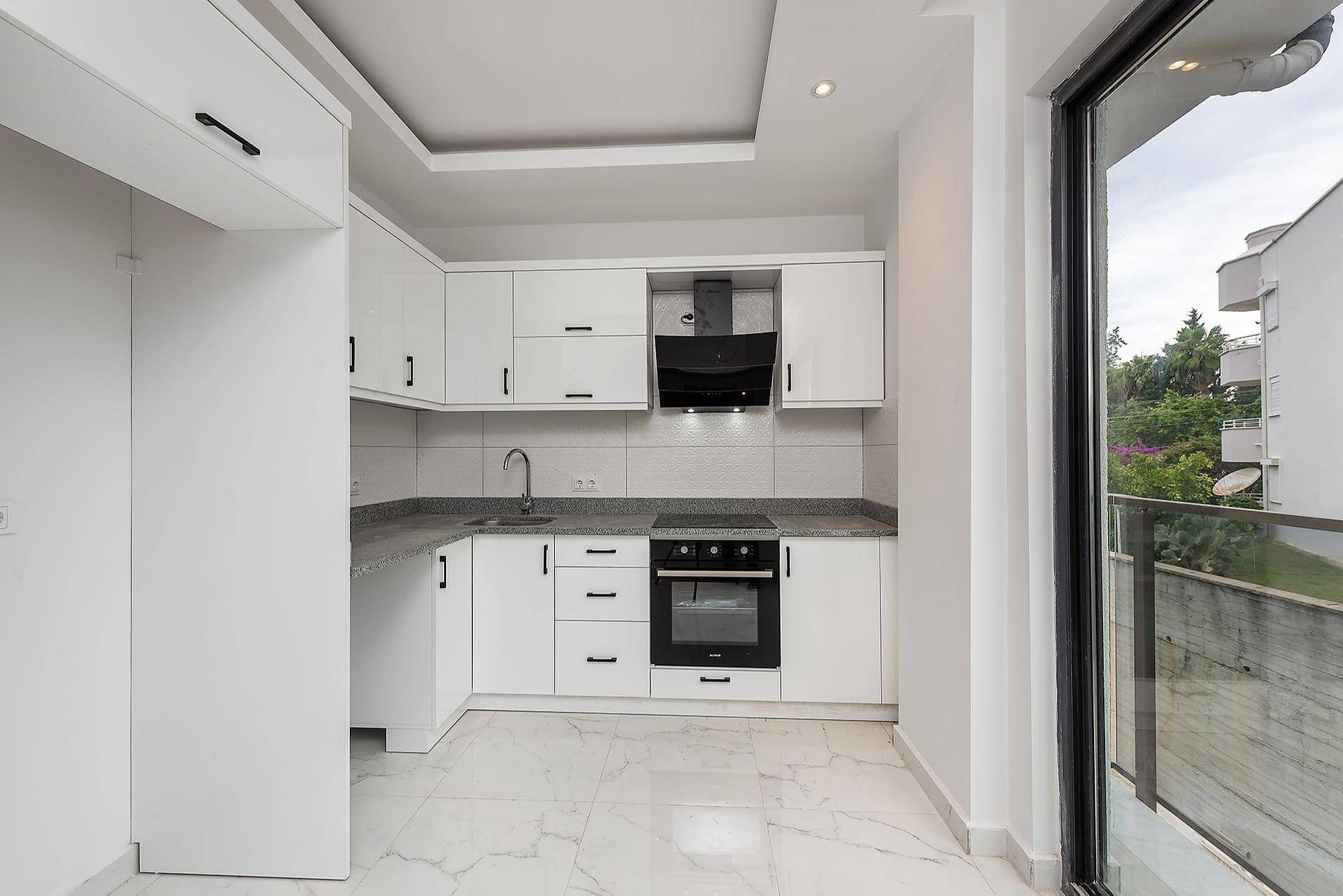 detail.propertyImage