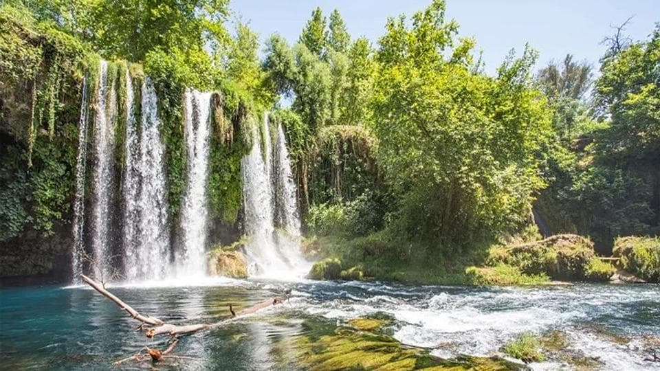 Ujëvara Dunden: një pamje e mrekullueshme
