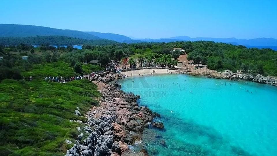 Kleopatra Island, Även Känd som Selfie Island