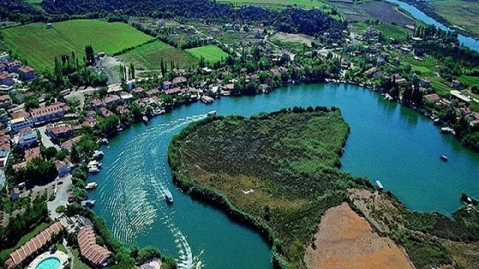 La ville paisible d'Akyaka