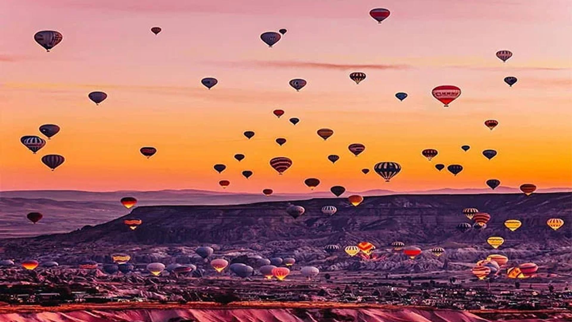 Un Viaggio Incantevole: Tour in Mongolfiera in Cappadocia